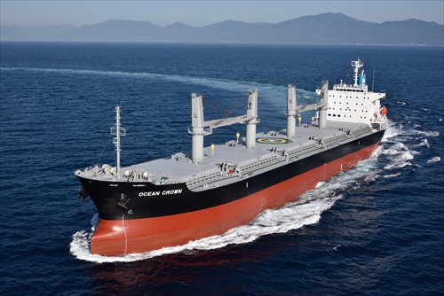 37,600載貨重量トン型ばら積み運搬船“OCEAN CROWN”